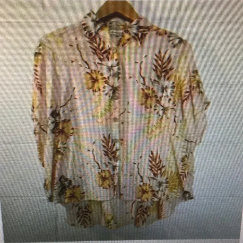 RIP CURL/PEACHY-PINK FLORAL GUAZE BEACH COVERUP OR SHIRT